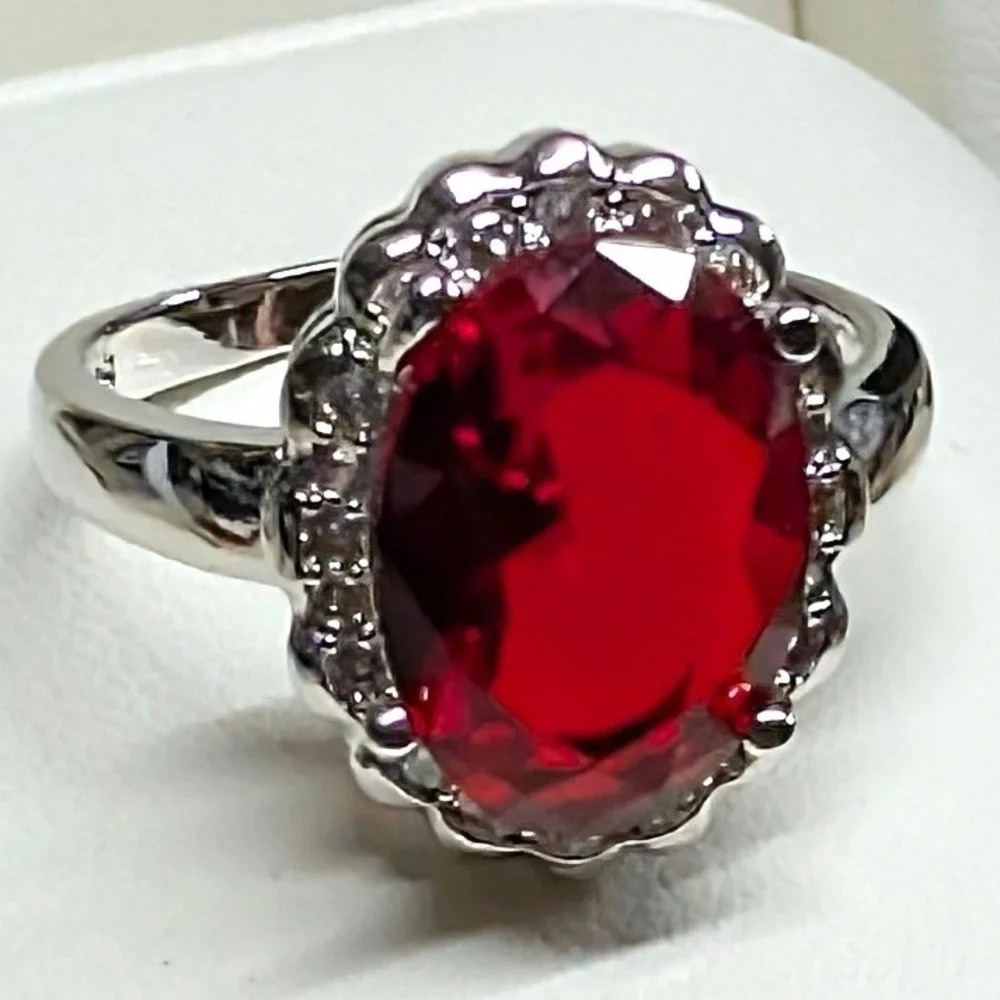 New 925 Marked Red Stone Halo Ring Plus‎ Size 9.5 SilverTone Oval Rhinestones